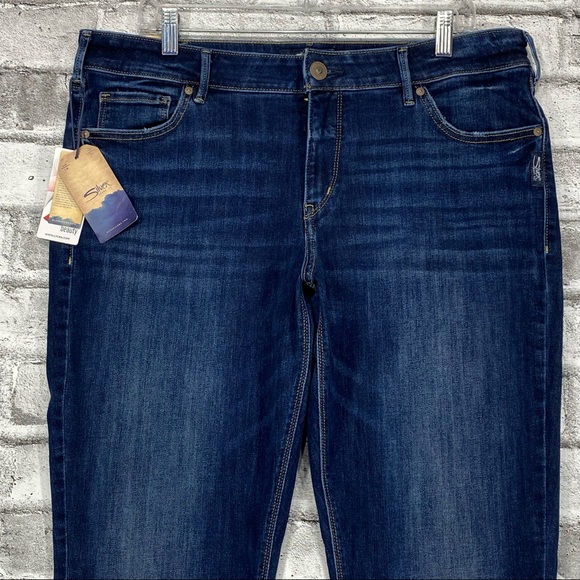 NWT Silver Jeans Avery Slim Boot Womens 36 x 31 Ultra Curvy High Rise Dark Wash - Picture 4 of 10